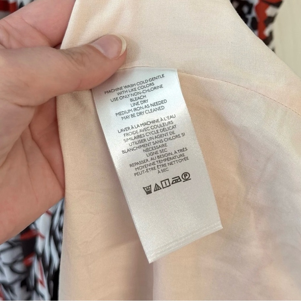 By Anthropologie XL Tiered Maxi Dress Red Pattern Short Sleeve V-Neck‎ Buttons - Picture 11 of 15